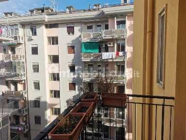 Trilocale via Fratelli Palumbo 14, Torrione, Salerno