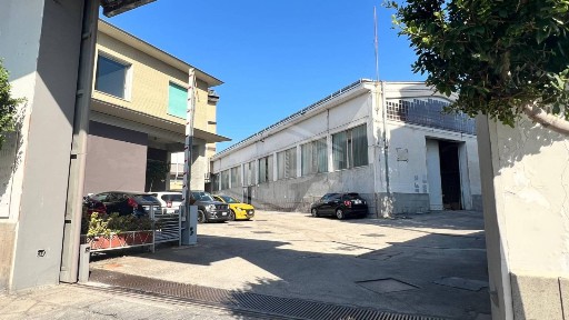 Napoli, Poggioreale, Via Santa Maria del Pianto, 88