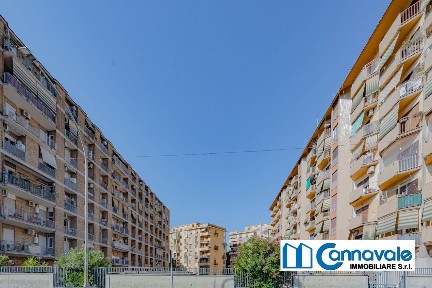 Trilocale via Rosa Guarnieri Carducci, Garbatella, Roma