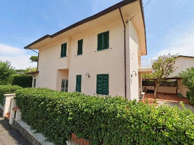 Forte dei Marmi, Viale 5 Novembre