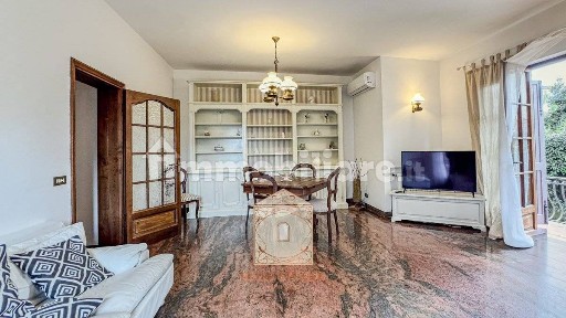 Villa unifamiliare via Trento 30, Centro, Forte dei Marmi