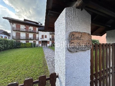 Trilocale via Cairoli, Centro, Asiago