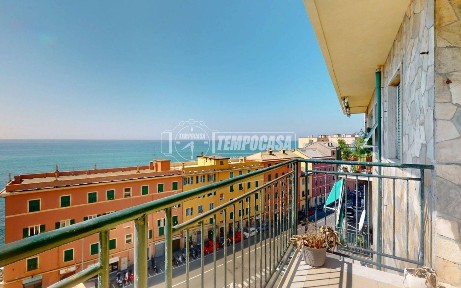 Appartamento via Murcarolo, Nervi, Genova