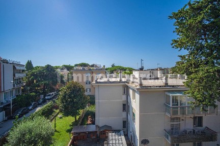Appartamento viale Ammiraglio Giorgio des Geneys, Quarto, Genova