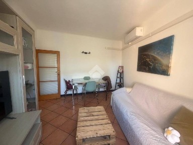Bilocale via Vado 42, Sestri Ponente, Genova