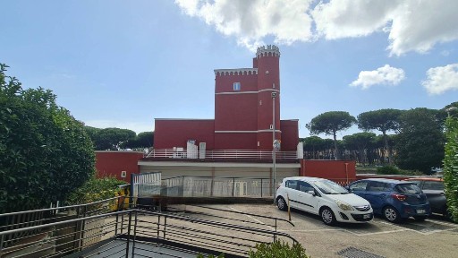 Quadrilocale via Michele Pietravalle 11, Zona Ospedaliera, Napoli