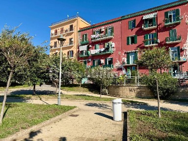 Bilocale via Giacomo Matteotti 6, Lungomare, Pozzuoli