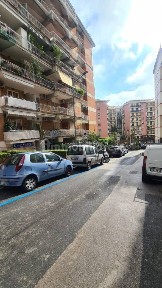 Bilocale via Croce Rossa, Rione Alto, Napoli