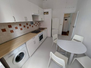 Bilocale via Luigia Sanfelice 18, Vomero, Napoli