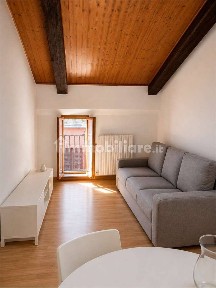 Modena, Centro Storico, via rismondo, 8