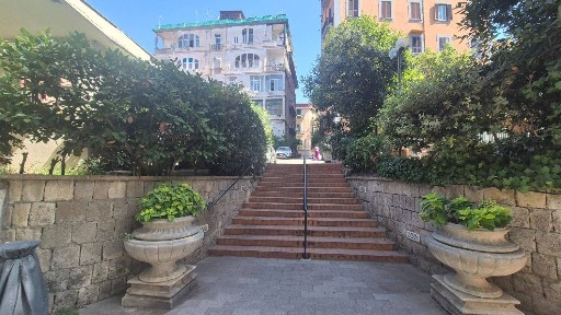 Bilocale via Aniello Falcone, Vomero, Napoli
