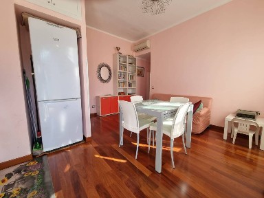 Bilocale via dei Platani 39, Staglieno, Genova