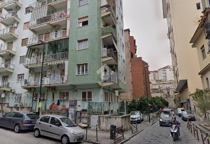 Bilocale salita Arenella 80a, Arenella, Napoli