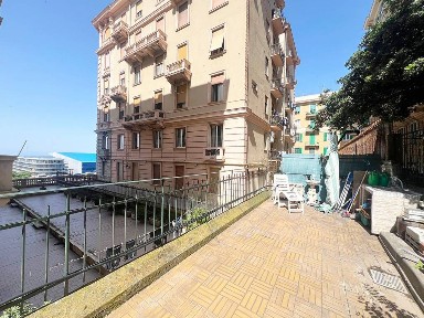 Quadrilocale corso Aurelio Saffi 9, Carignano, Genova