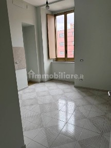 Trilocale via Bernardo Tanucci 10, San Carlo All'Arena, Napoli