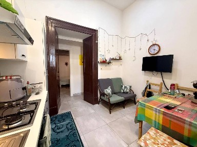 Bilocale via San Cosmo Fuori Porta Nolana, Garibaldi - Ferrovia, Napoli