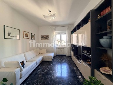 Genova, Quezzi, Via Stefanina Moro, 21