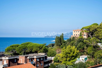 Bilocale via Tedisio 68D, Centro, Lavagna