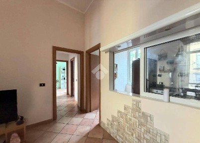 Trilocale salita Capodimonte 105, San Carlo All'Arena, Napoli
