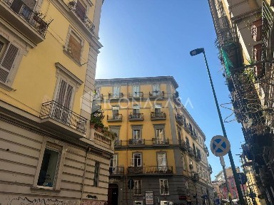 Monolocale via San Gennaro ad Antignano, Vomero, Napoli