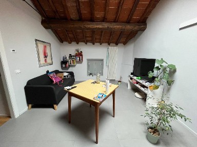 Trilocale ottimo stato, secondo piano, Centro, Gambolò