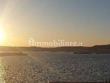 Monolocale via Serapide, Porto, Pozzuoli