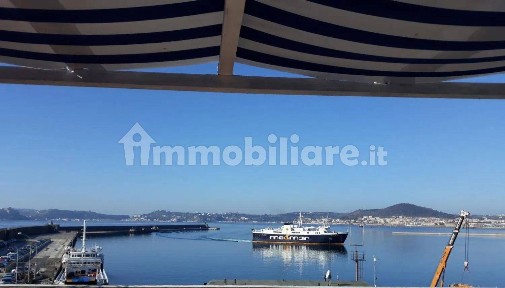 Monolocale via Dell'Emporio, Porto, Pozzuoli
