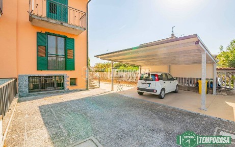 Villa bifamiliare via Giacomo Matteotti 12, Calvenzano, Caselle Lurani