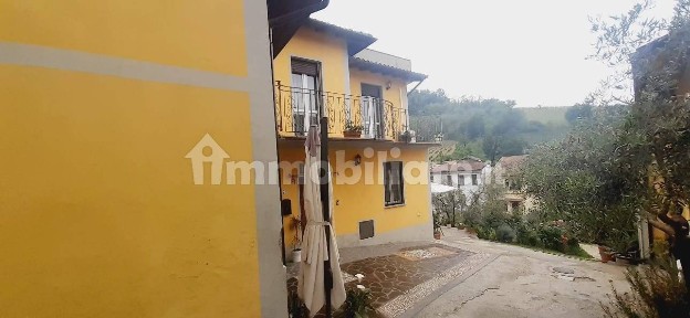 Villa unifamiliare via Giacomo Matteotti, Centro, Santa Giuletta