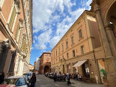 Monolocale via Galliera 7, Centro Storico, Bologna