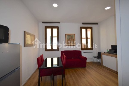 Bilocale via Sant'Isaia 58, San Felice, Bologna