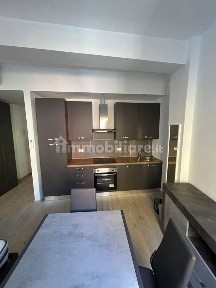 Bologna, Castiglione - Tribunale, Via Savenella