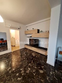 Trilocale via Firenze, 7, Savena, Bologna