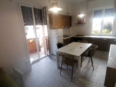 Trilocale via San Donato 66/2, San Donato, Bologna