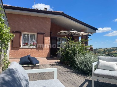 Villa unifamiliare via Fratelli dall'Olio, Pianoro Vecchio, Pianoro