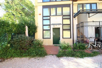 Bilocale via Andrea Costa 106, Costa, Bologna