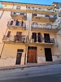 Appartamento via dei Mille 106, Favara