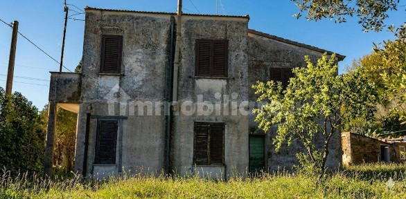 Terratetto unifamiliare via Enrico Gismondi, Castel di Guido, Roma
