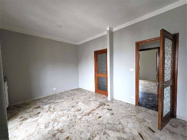Alessandria, Piazza Genova, SPALTO GAMONDIO, 37
