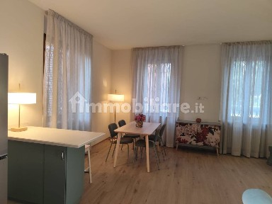 Bilocale ottimo stato, piano rialzato, Centro Storico, Reggio Emilia