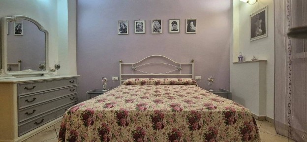 Bilocale ottimo stato, piano terra, Piombino