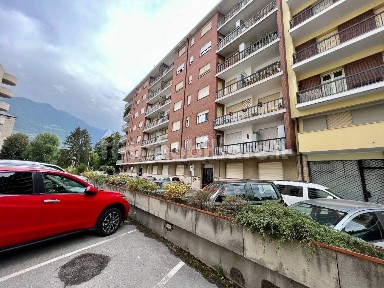 Bilocale viale Federico Chabod 38, Centro, Aosta