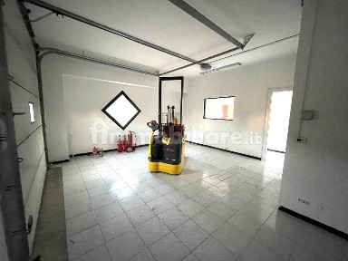 Magazzino - Deposito in Affitto