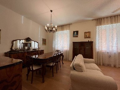 Trilocale buono stato, piano terra, Adriatico, Ancona