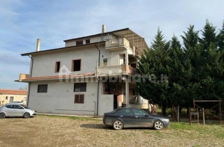 Capannone all'asta Contrada Boreano snc, Venosa