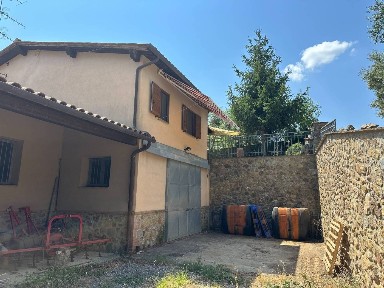Campagnatico, Strada Vicolo delle Súghere