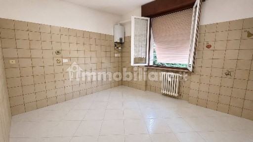 Trilocale via Giacomo Leopardi 7, Montanara - Cinghio, Parma