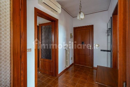 Trilocale via Angelo Navaresi 2, Baganzola - Aeroporto, Parma