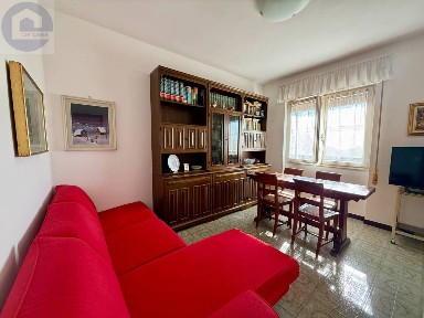 Quadrilocale via Beglini 70, Centro, Taggia