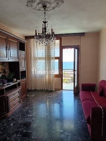 Ventimiglia, Passeggiata Guglielmo Oberdan, 5A